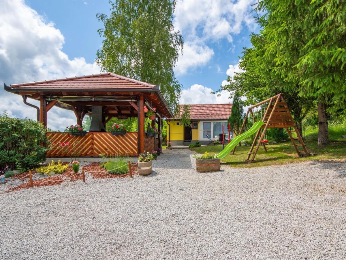 Holiday Home Tina By Interhome Tounj Eksteriør billede